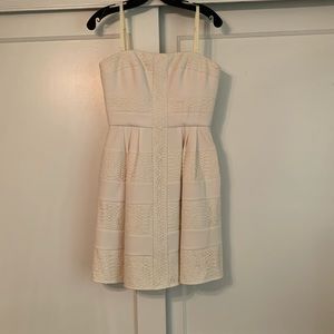 Strapless Ivory Size 4 BCBG Dress